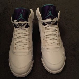SOLD - Nike Air Jordan 5 Grapes 2015 Deadstock